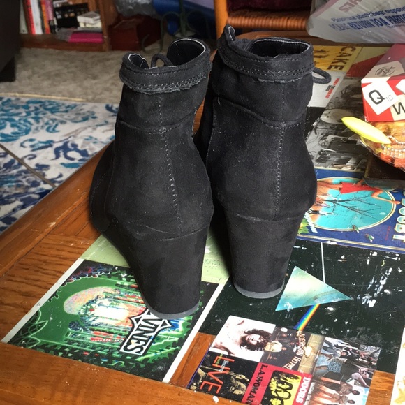 Black wedged laced boots - Picture 3 of 4